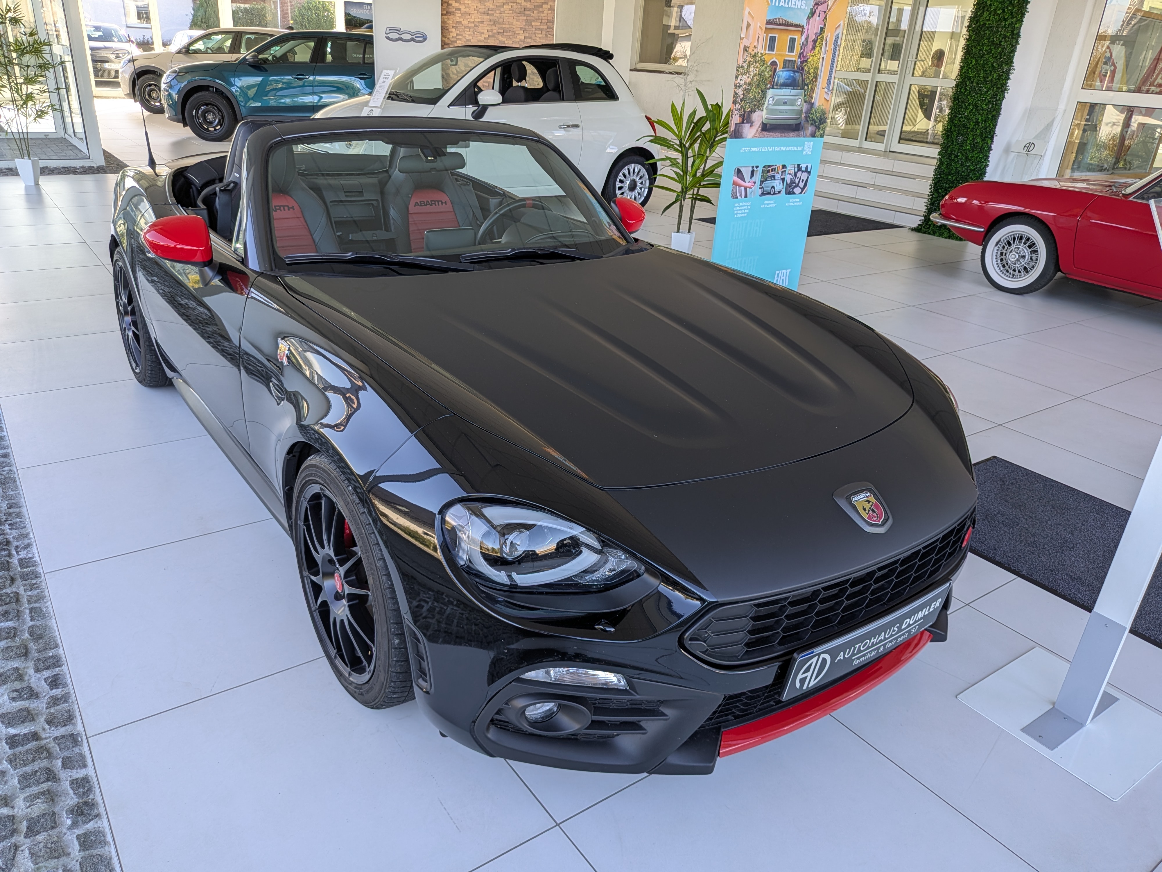 Abarth 124 Spider